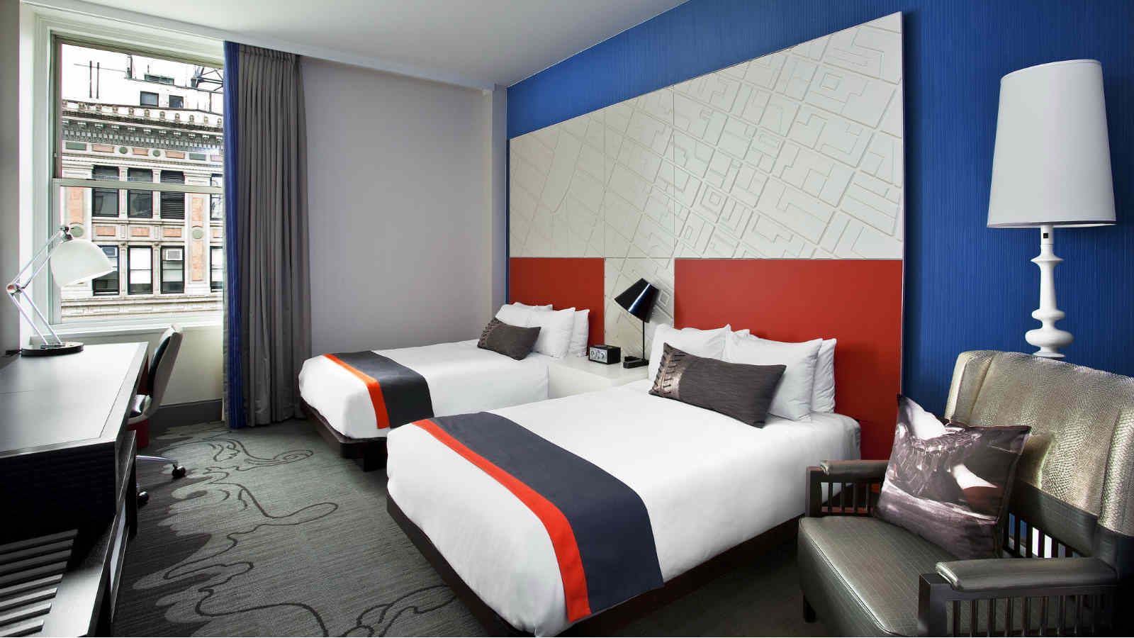 Spectacular Room